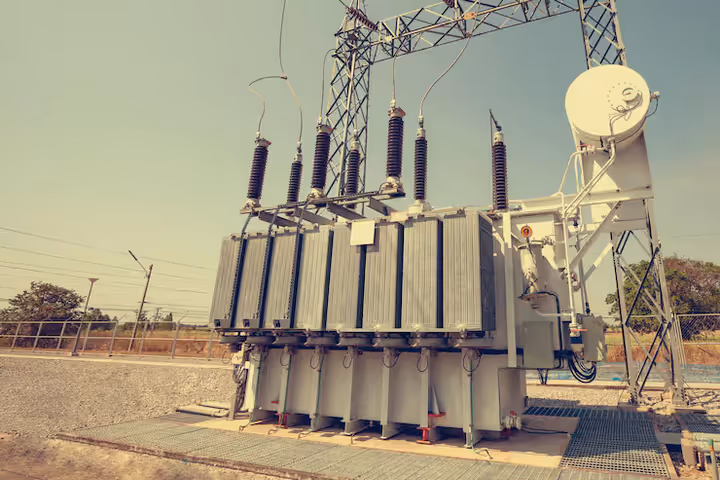 High-Voltage Transformers: How They Work, Why They Matter & What’s New