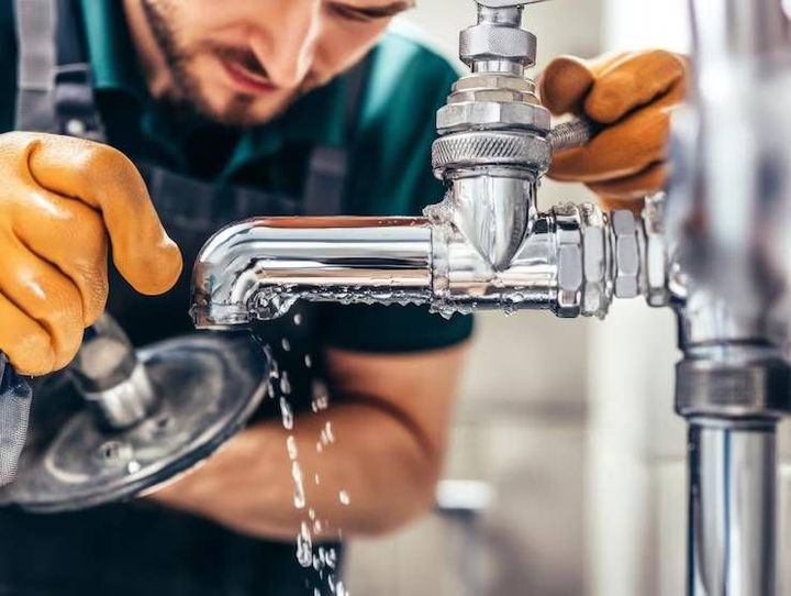 Plumbing Knowledge: Water Distribution, Drainage Systems, Pipe Materials and Fittings
