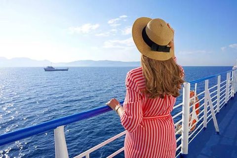 Cruise Vacation Details: Cabin Options, Dining, Entertainment, Excursions and Travel Planning