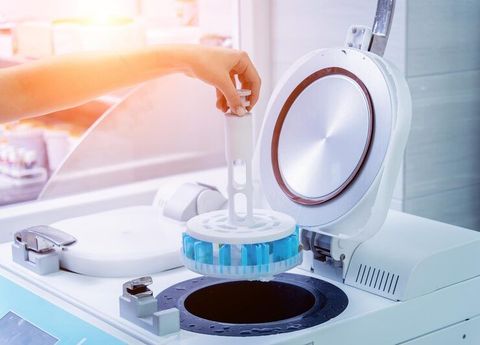 Home Projectors Explained Complete Guide to Features, Setup & Smart Display Technology